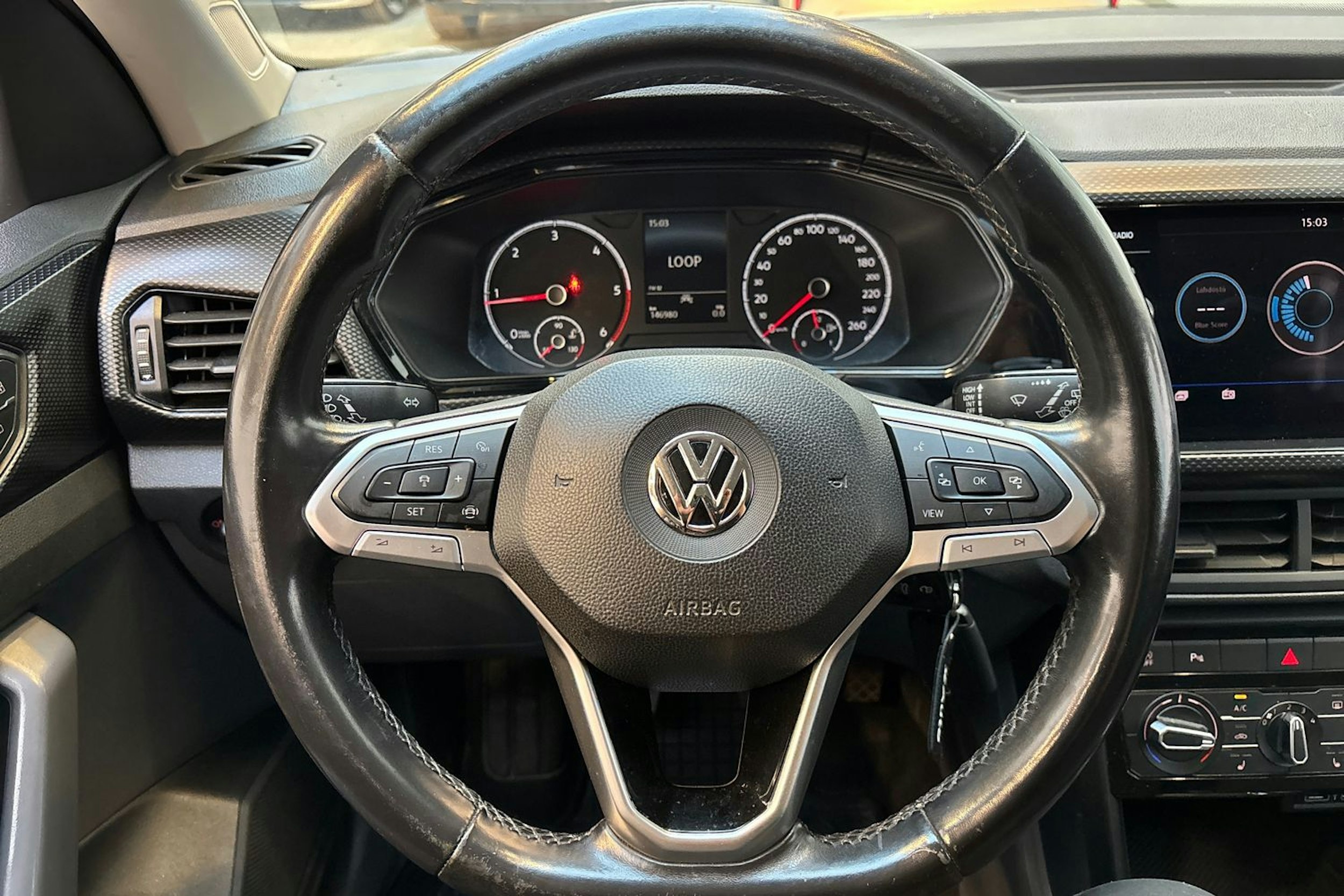 valkoinen Volkswagen T-Cross 2020 kuva 17.