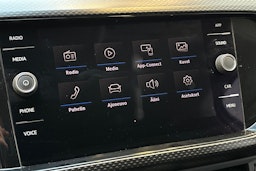 valkoinen Volkswagen T-Cross 2020 kuva 20.
