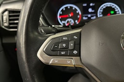 valkoinen Volkswagen T-Cross 2021 kuva 23.