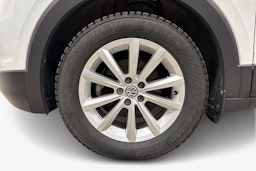 valkoinen Volkswagen T-Cross 2021 kuva 11.