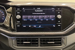 valkoinen Volkswagen T-Cross 2021 kuva 17.