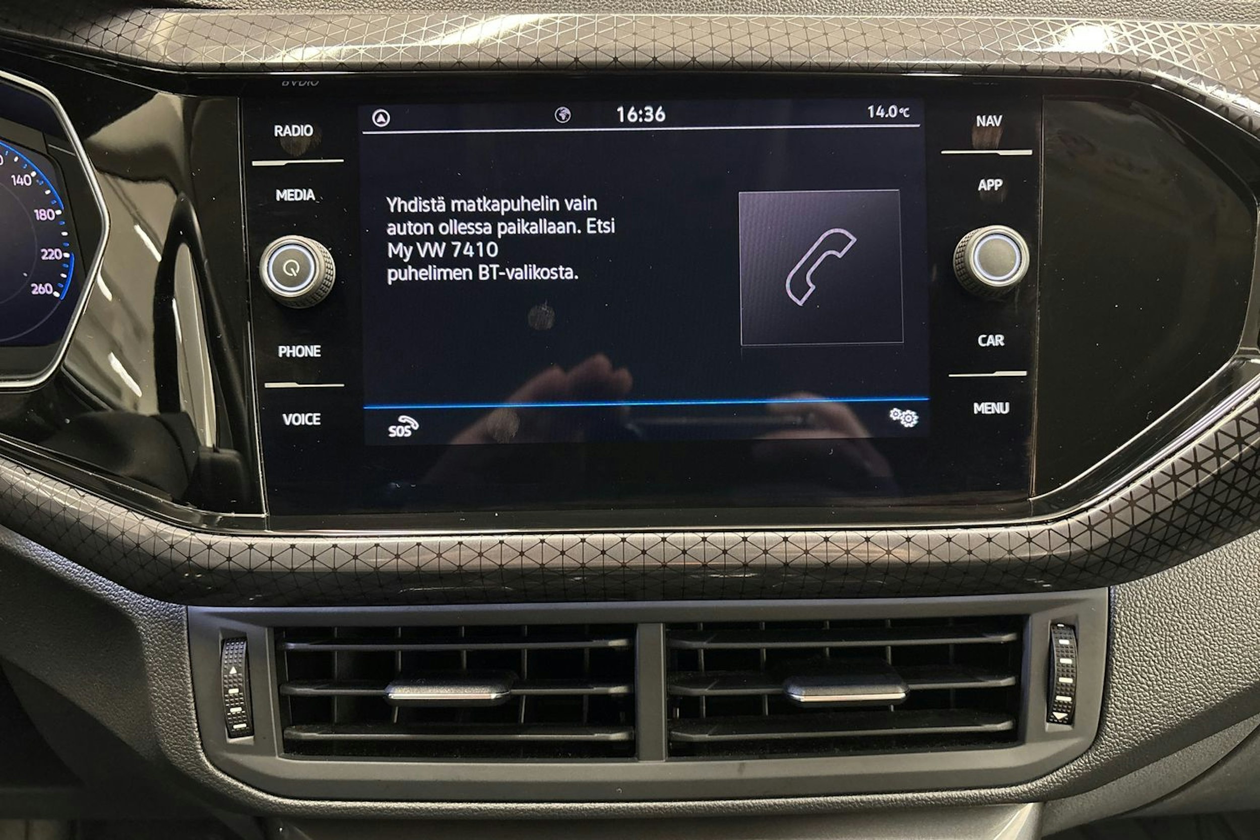 valkoinen Volkswagen T-Cross 2021 kuva 20.