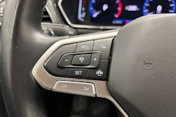 valkoinen Volkswagen T-Cross 2021 kuva 23.