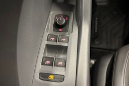 valkoinen Volkswagen T-Cross 2021 kuva 25.