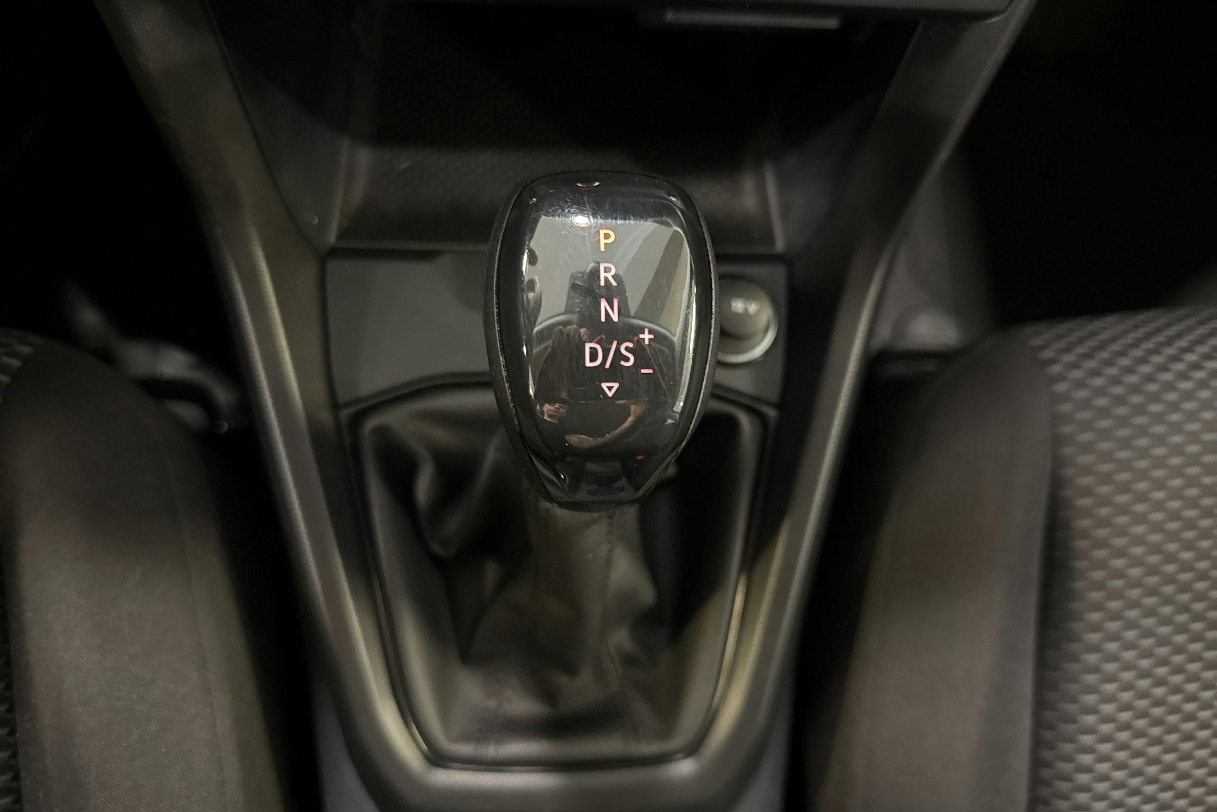 sininen Volkswagen T-Cross 2020 kuva 19.