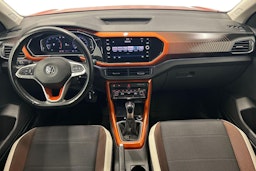 oranssi Volkswagen T-Cross 2020 kuva 9.
