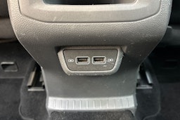valkoinen Volkswagen T-Cross 2020 kuva 15.