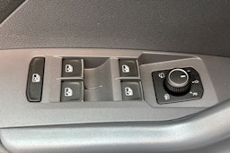 valkoinen Volkswagen T-Cross 2020 kuva 16.