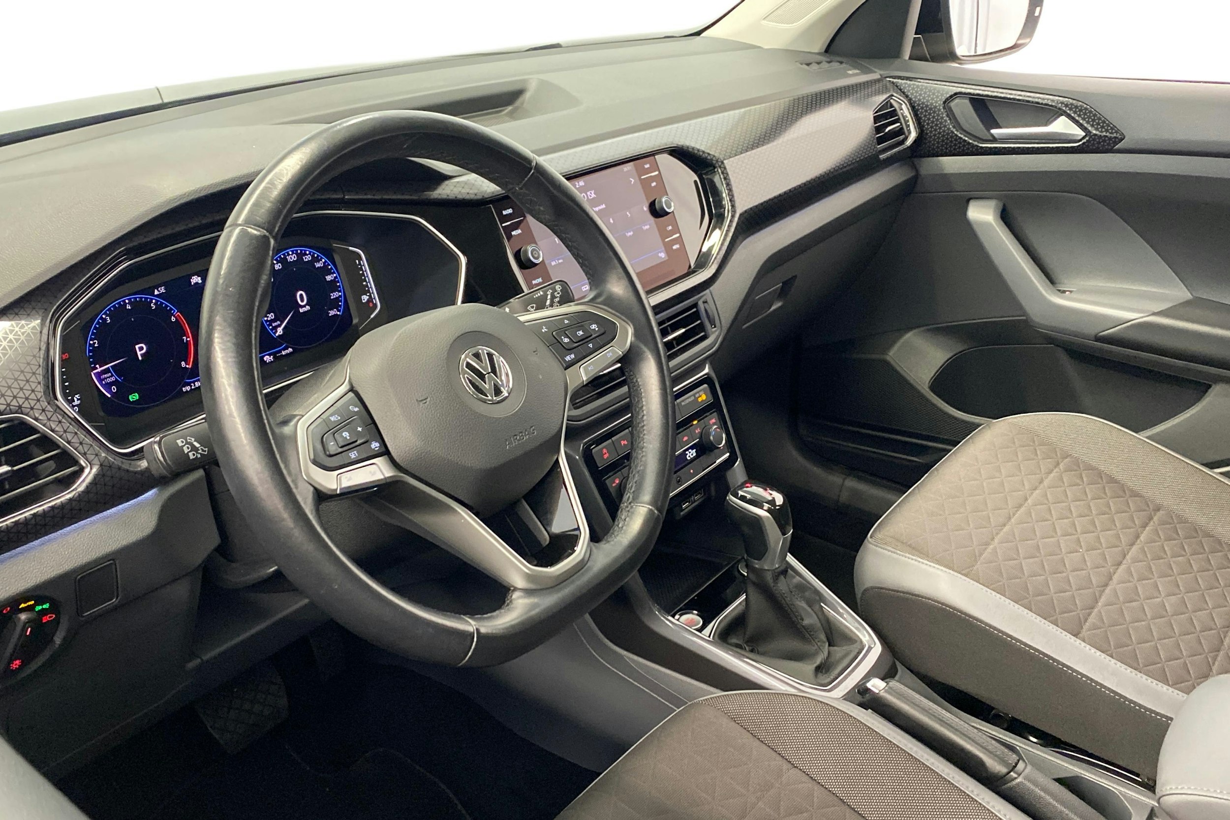 harmaa Volkswagen T-Cross 2020 kuva 7.