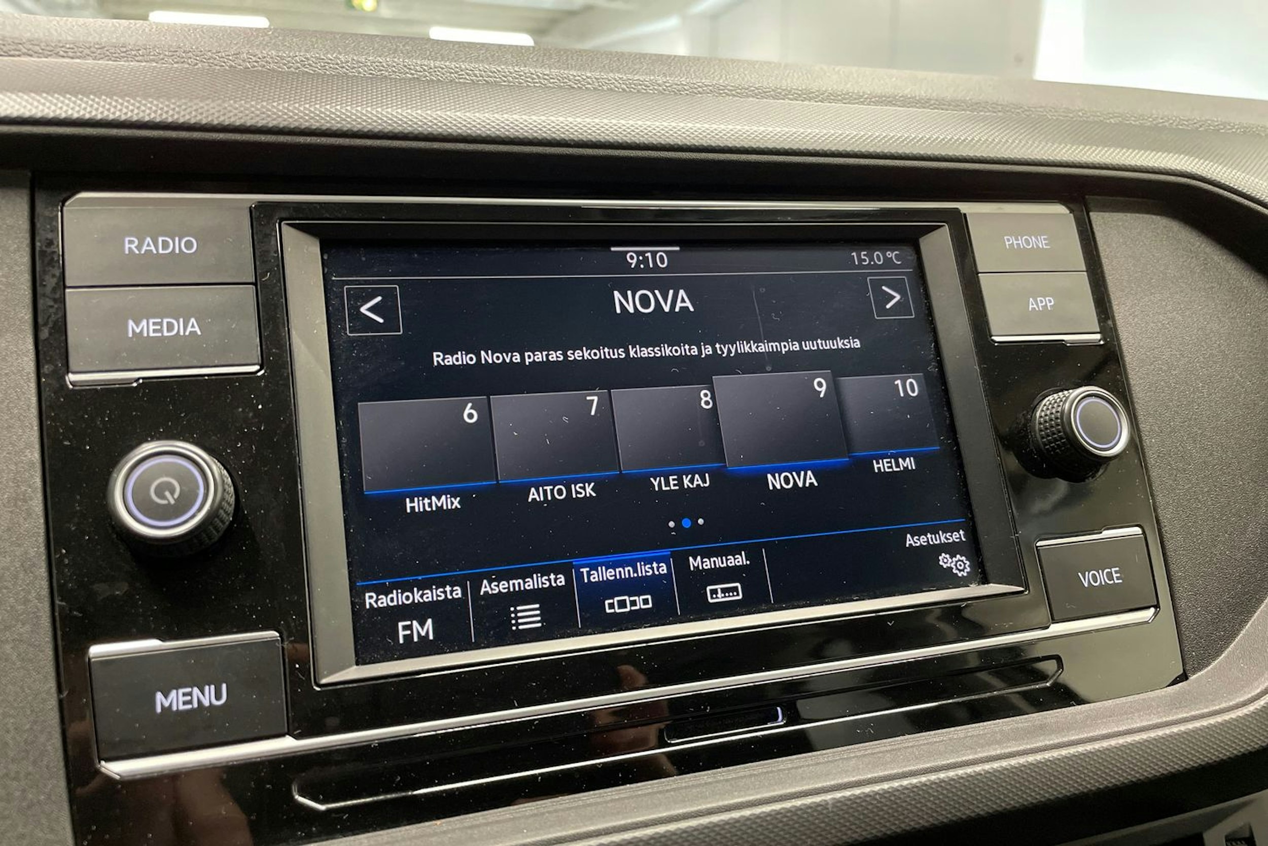 harmaa Volkswagen T-Cross 2020 kuva 16.