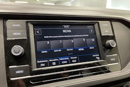 harmaa Volkswagen T-Cross 2020 kuva 16.