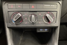harmaa Volkswagen T-Cross 2020 kuva 19.