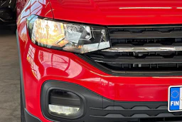punainen Volkswagen T-Cross 2020 kuva 13.