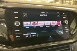 Harmaa Volkswagen T-Cross 2020 kuva 18.