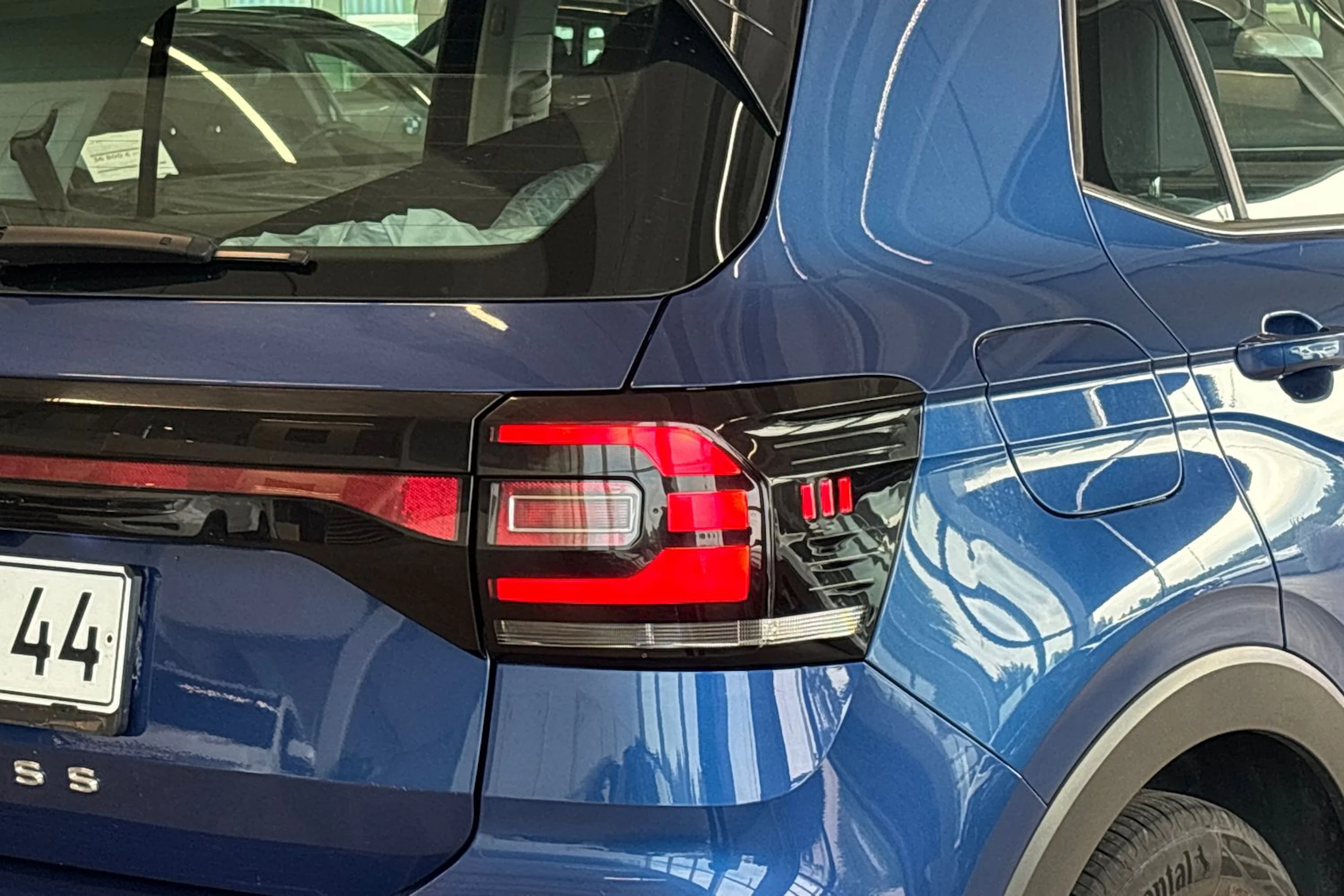met. sininen Volkswagen T-Cross 2020 kuva 14.
