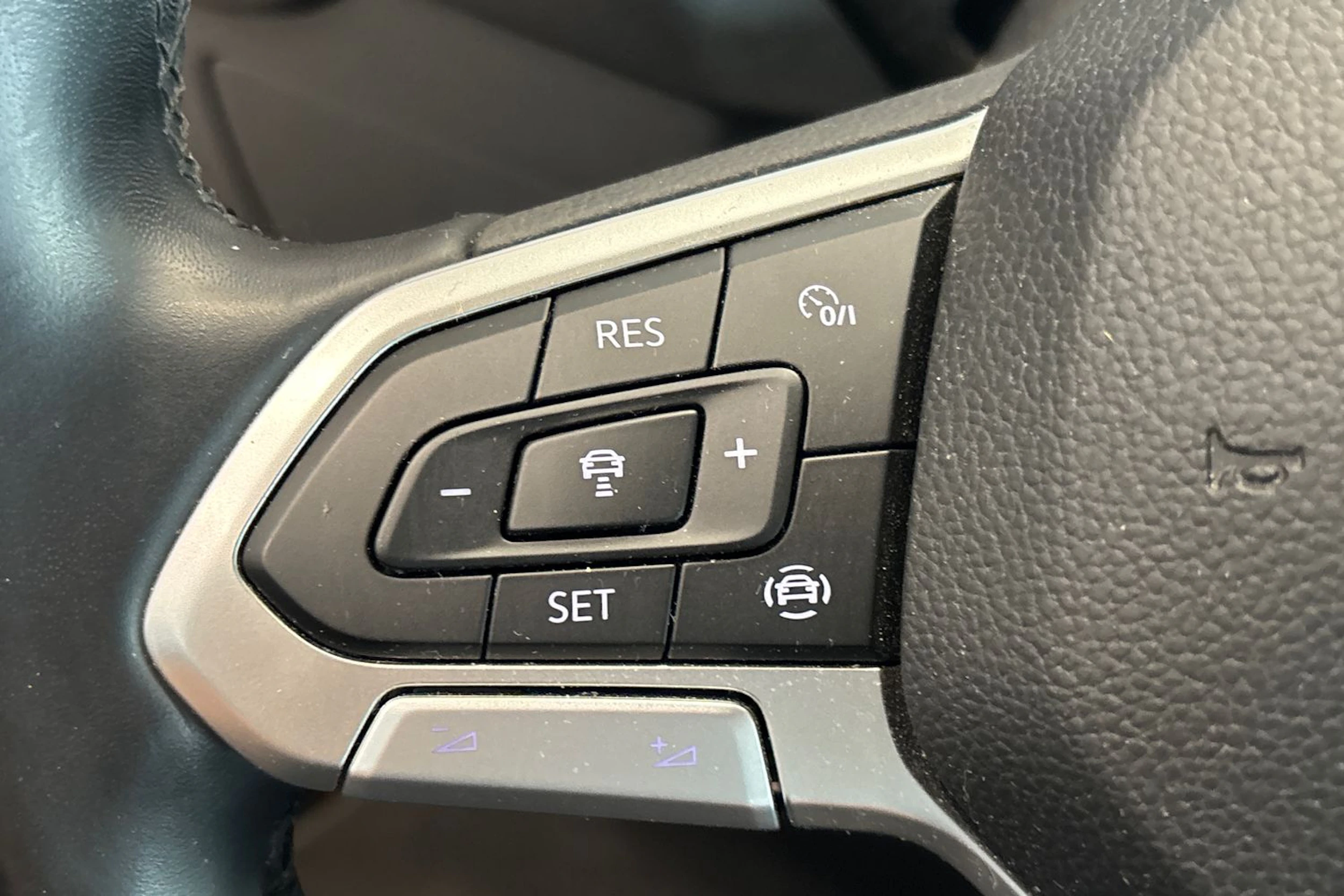 met. sininen Volkswagen T-Cross 2020 kuva 19.