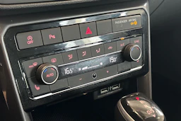 met. sininen Volkswagen T-Cross 2020 kuva 21.