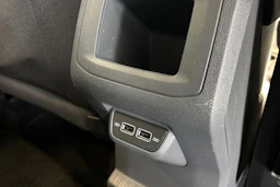 met. sininen Volkswagen T-Cross 2020 kuva 32.