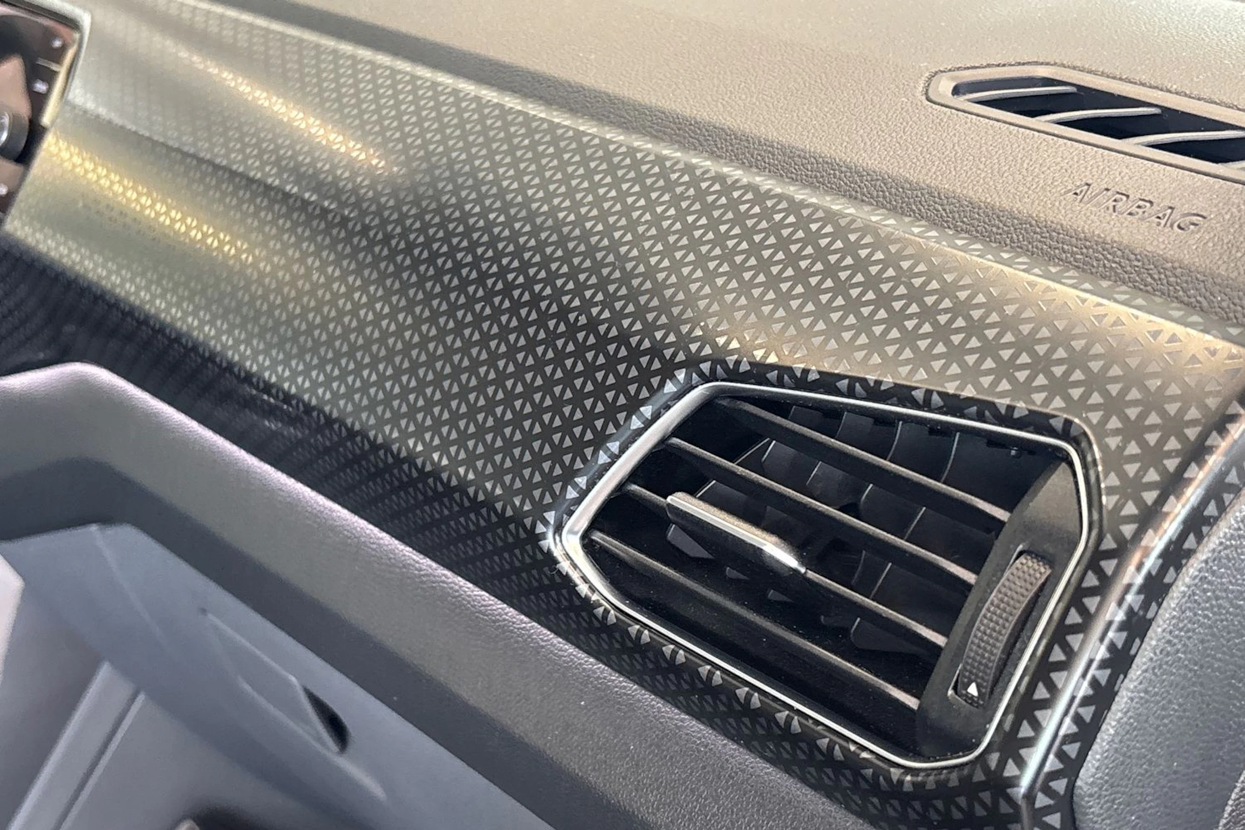 met. sininen Volkswagen T-Cross 2020 kuva 33.