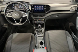 punainen Volkswagen T-Cross 2020 kuva 9.