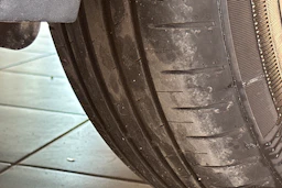 punainen Volkswagen T-Cross 2020 kuva 26.