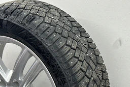 punainen Volkswagen T-Cross 2020 kuva 27.