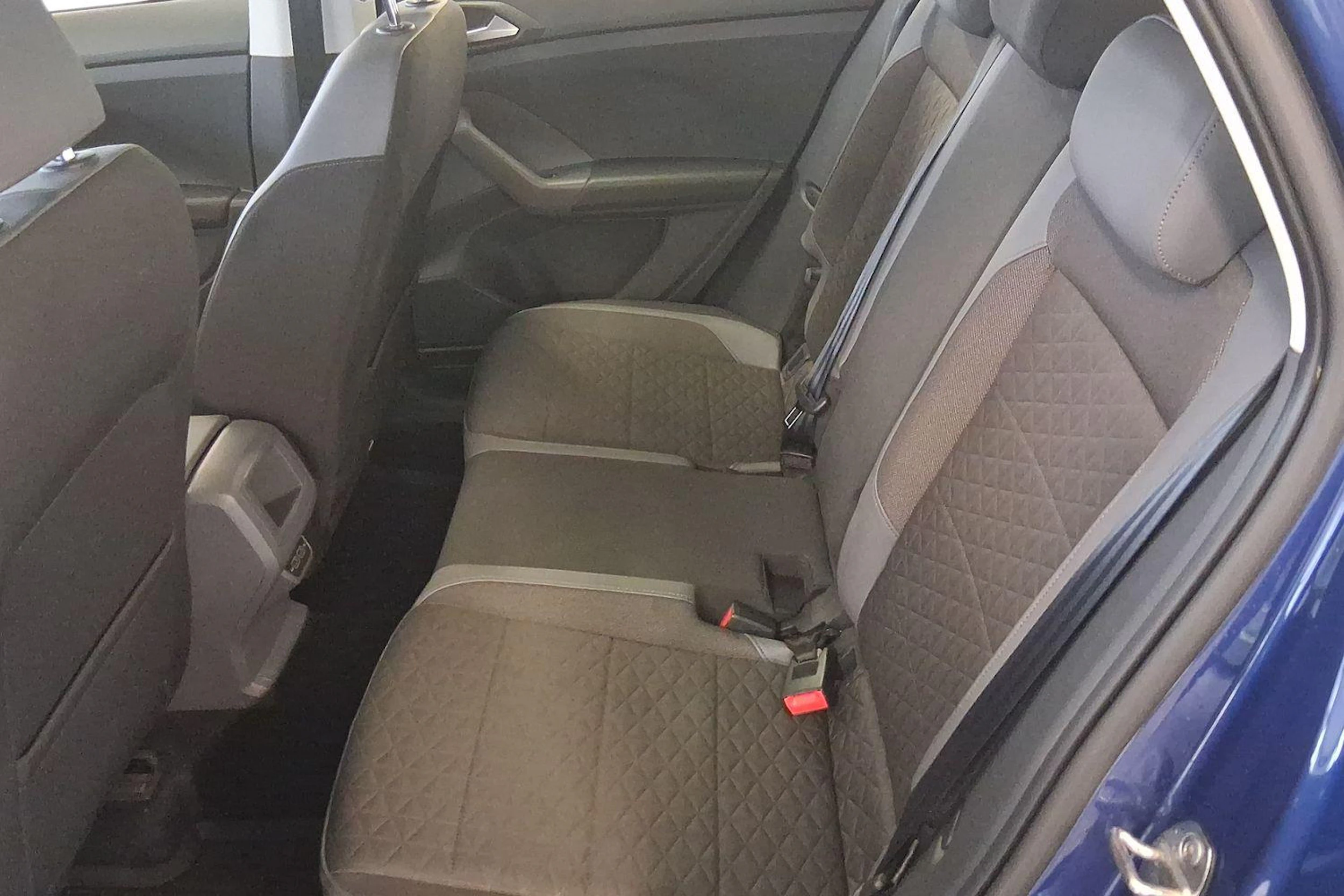 met. sininen Volkswagen T-Cross 2020 kuva 8.