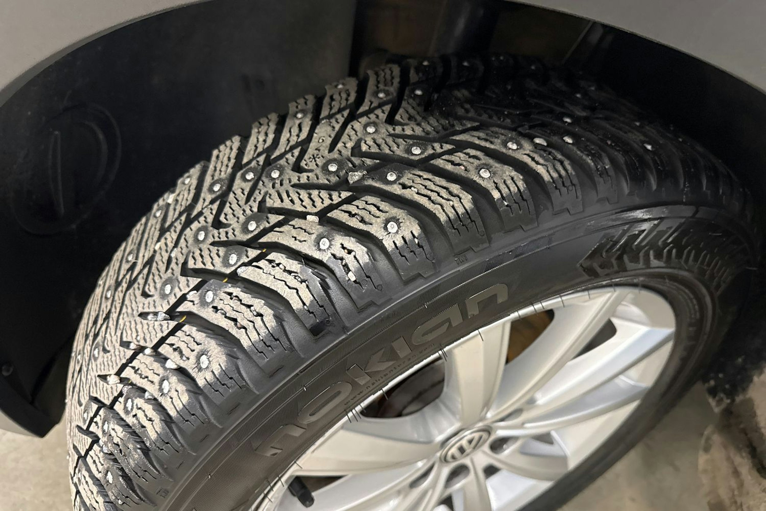 valkoinen Volkswagen T-Cross 2020 kuva 13.