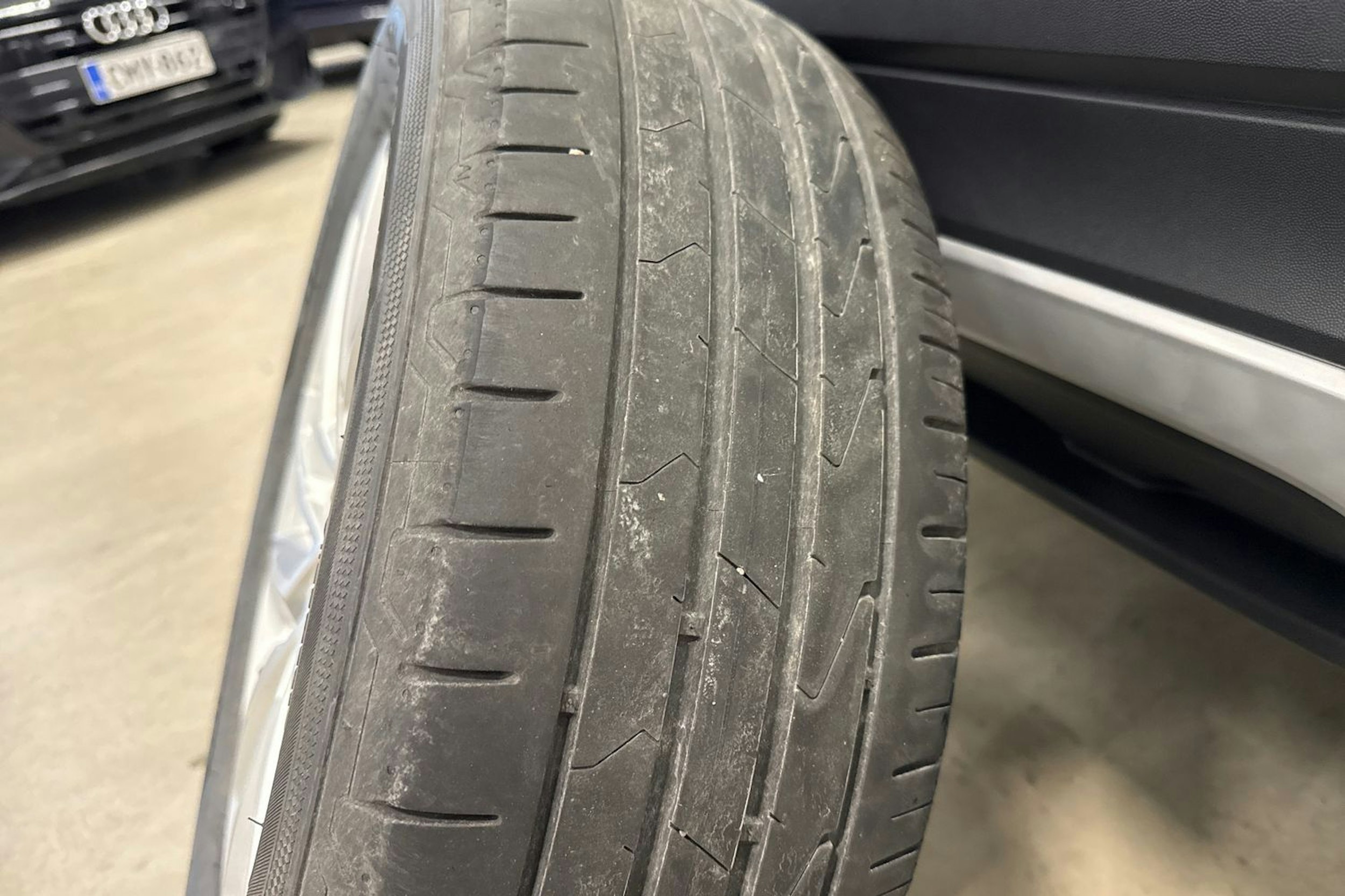 valkoinen Volkswagen T-Cross 2020 kuva 15.