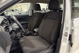 valkoinen Volkswagen T-Cross 2020 kuva 16.