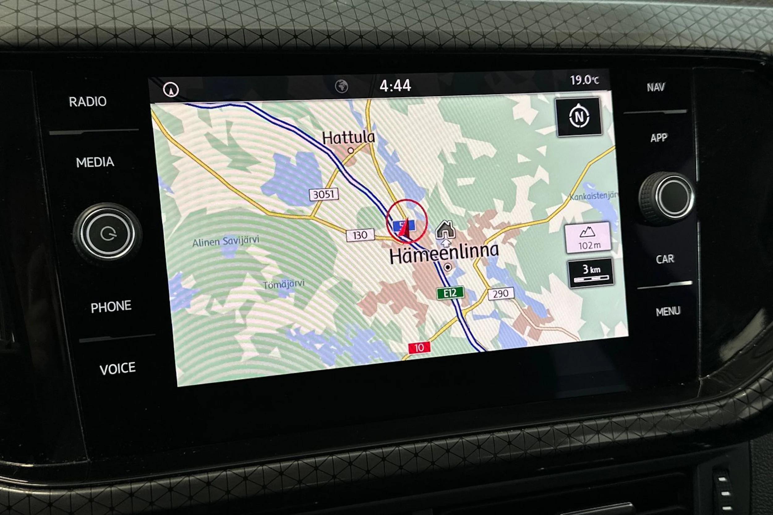 Valkoinen Volkswagen T-Cross 2020 kuva 19.