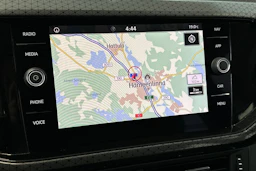 Valkoinen Volkswagen T-Cross 2020 kuva 19.