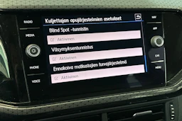 Valkoinen Volkswagen T-Cross 2020 kuva 23.
