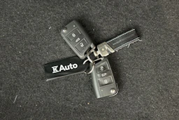 Valkoinen Volkswagen T-Cross 2020 kuva 30.