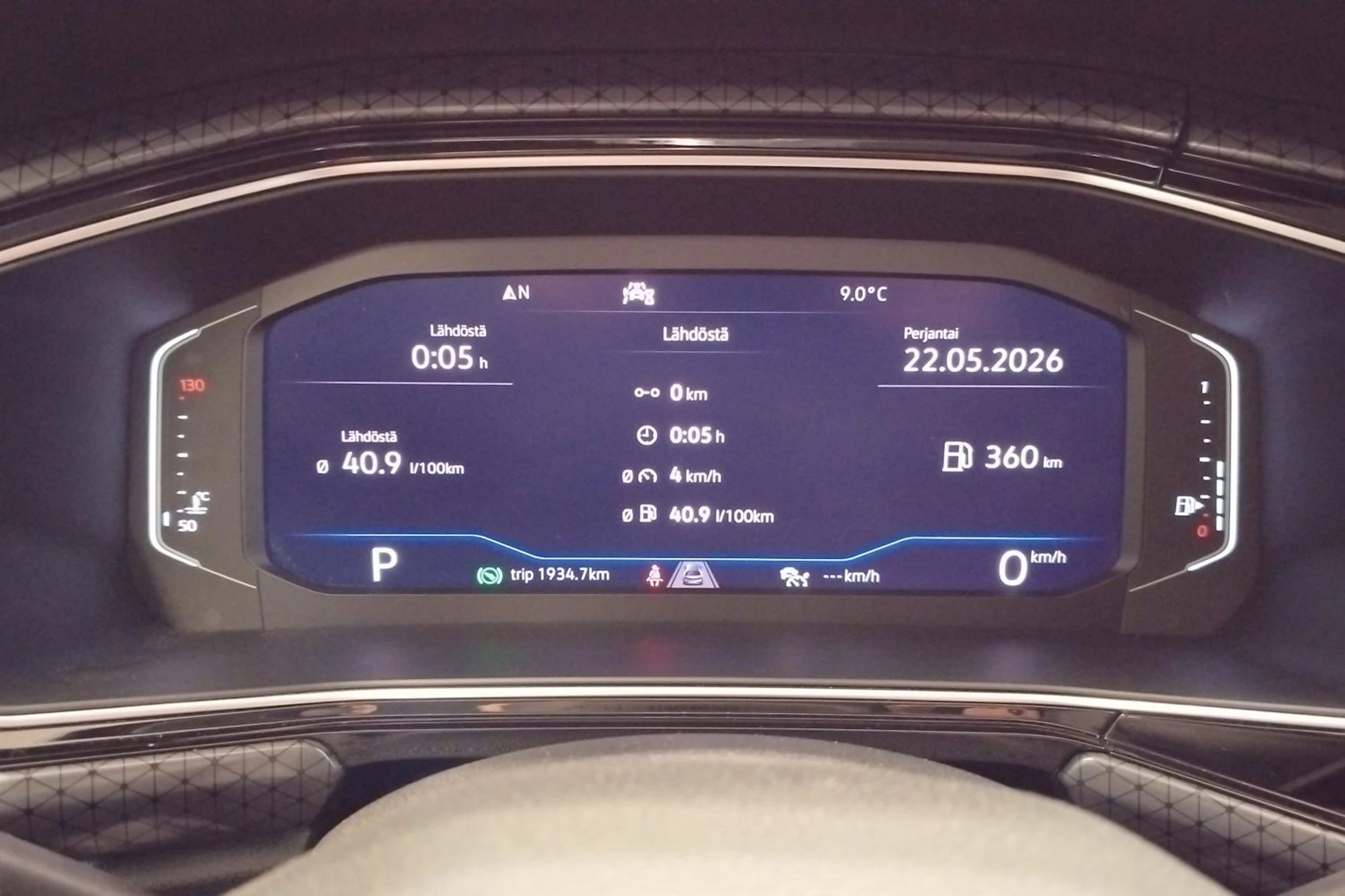 Punainen Volkswagen T-Cross 2020 kuva 17.