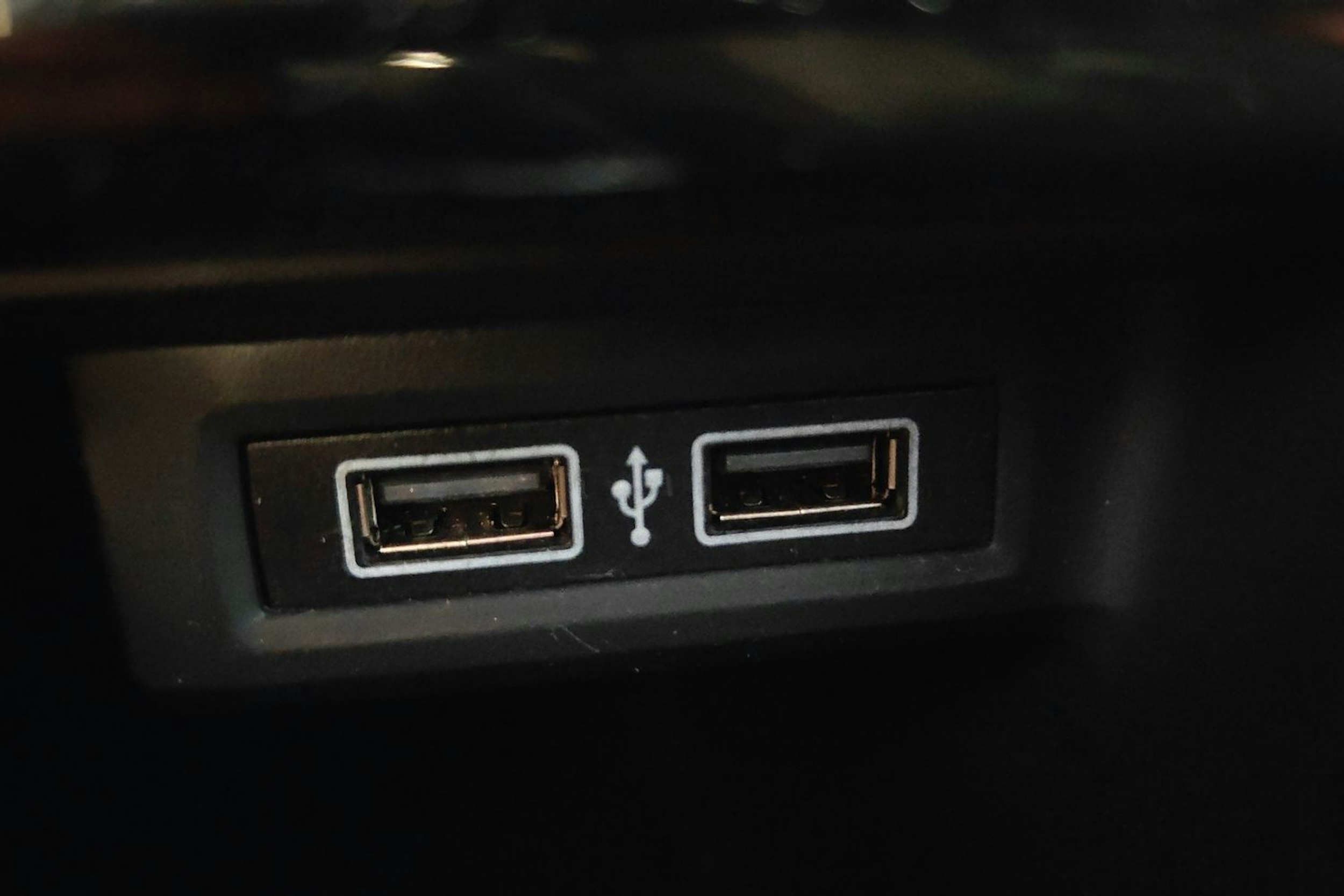 valkoinen Volkswagen T-Cross 2020 kuva 18.