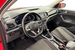 punainen Volkswagen T-Cross 2020 kuva 8.