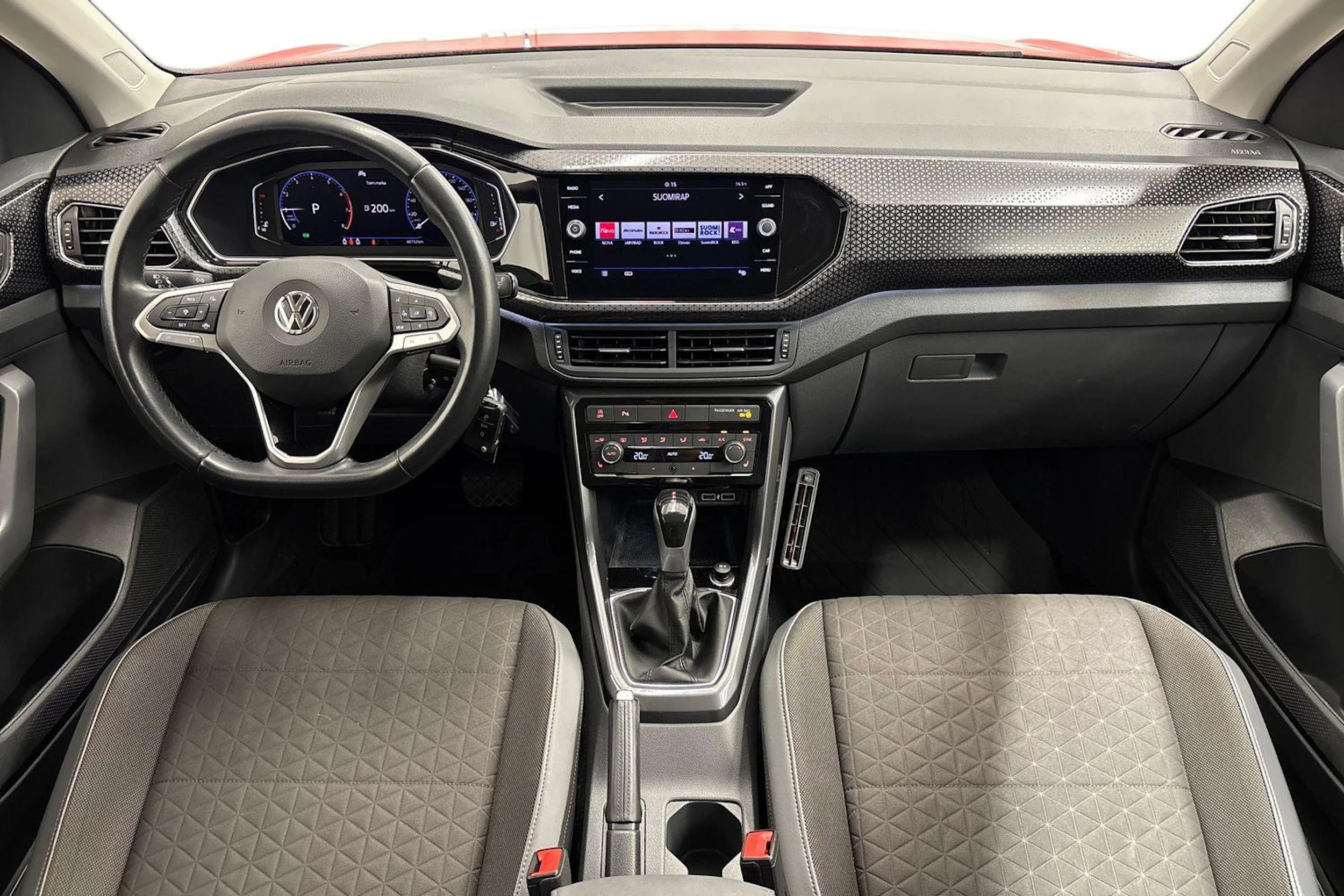 punainen Volkswagen T-Cross 2020 kuva 9.
