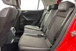 punainen Volkswagen T-Cross 2020 kuva 11.