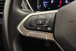 punainen Volkswagen T-Cross 2020 kuva 17.
