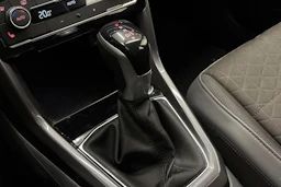 punainen Volkswagen T-Cross 2020 kuva 25.