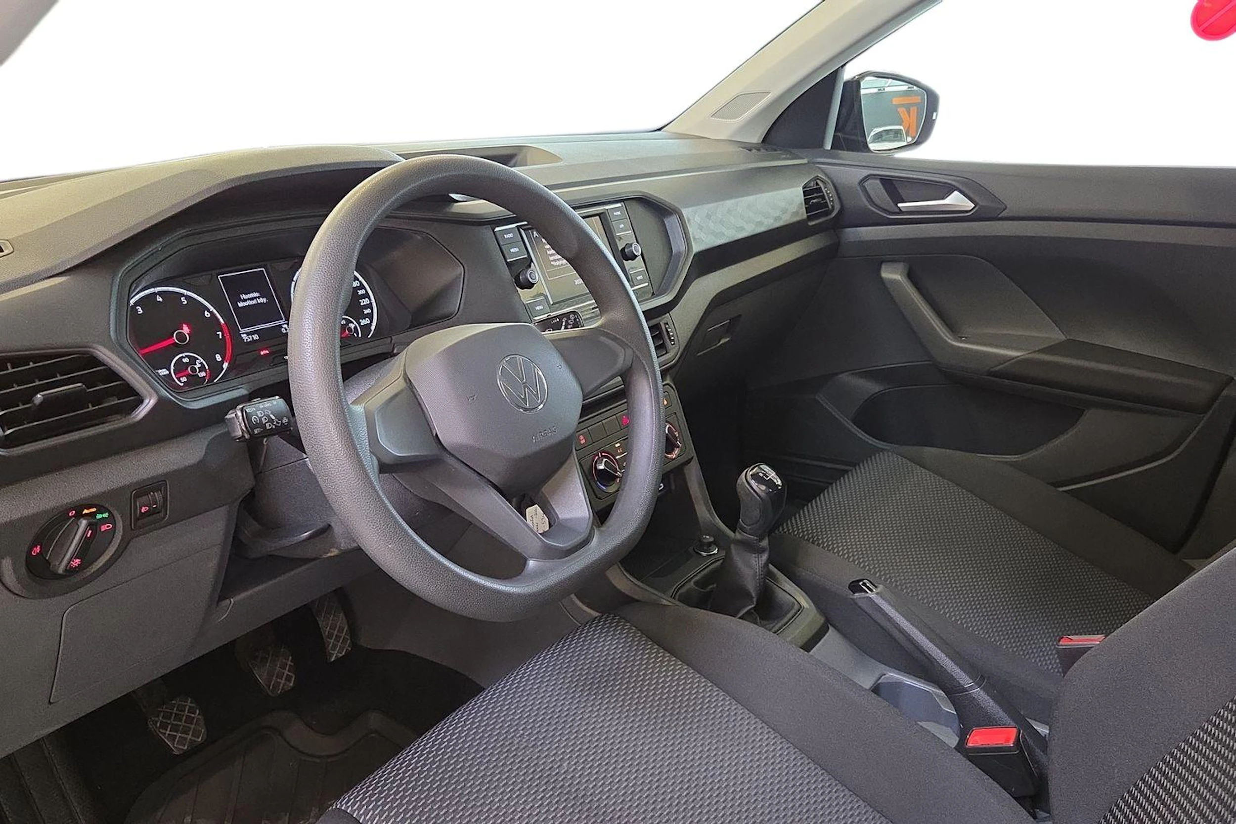 harmaa Volkswagen T-Cross 2021 kuva 6.