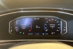 harmaa Volkswagen T-Cross 2021 kuva 14.