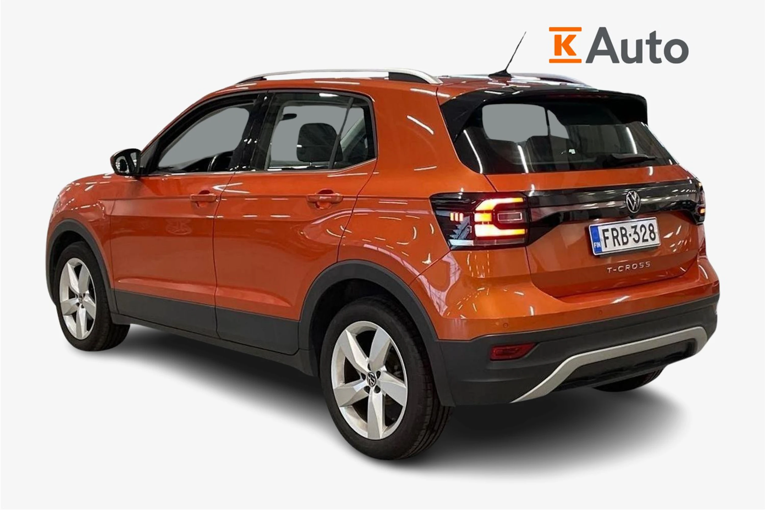 oranssi Volkswagen T-Cross 2021 kuva 2.