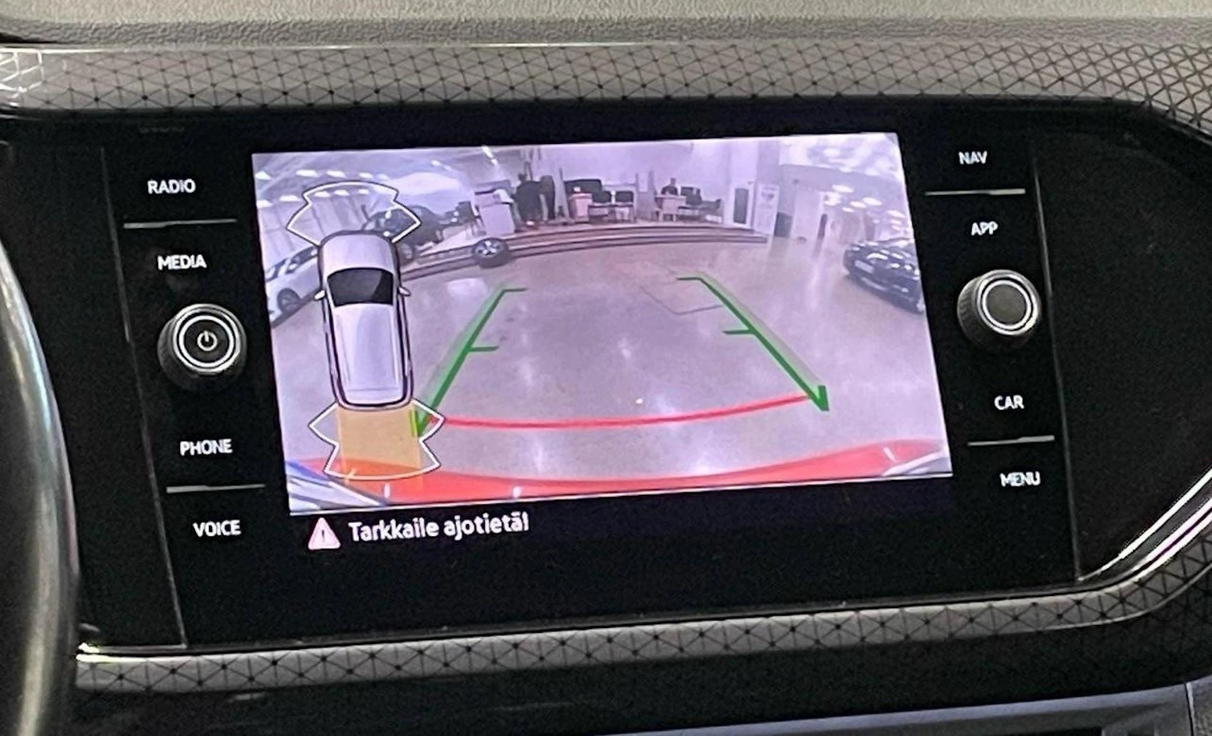 oranssi Volkswagen T-Cross 2021 kuva 23.