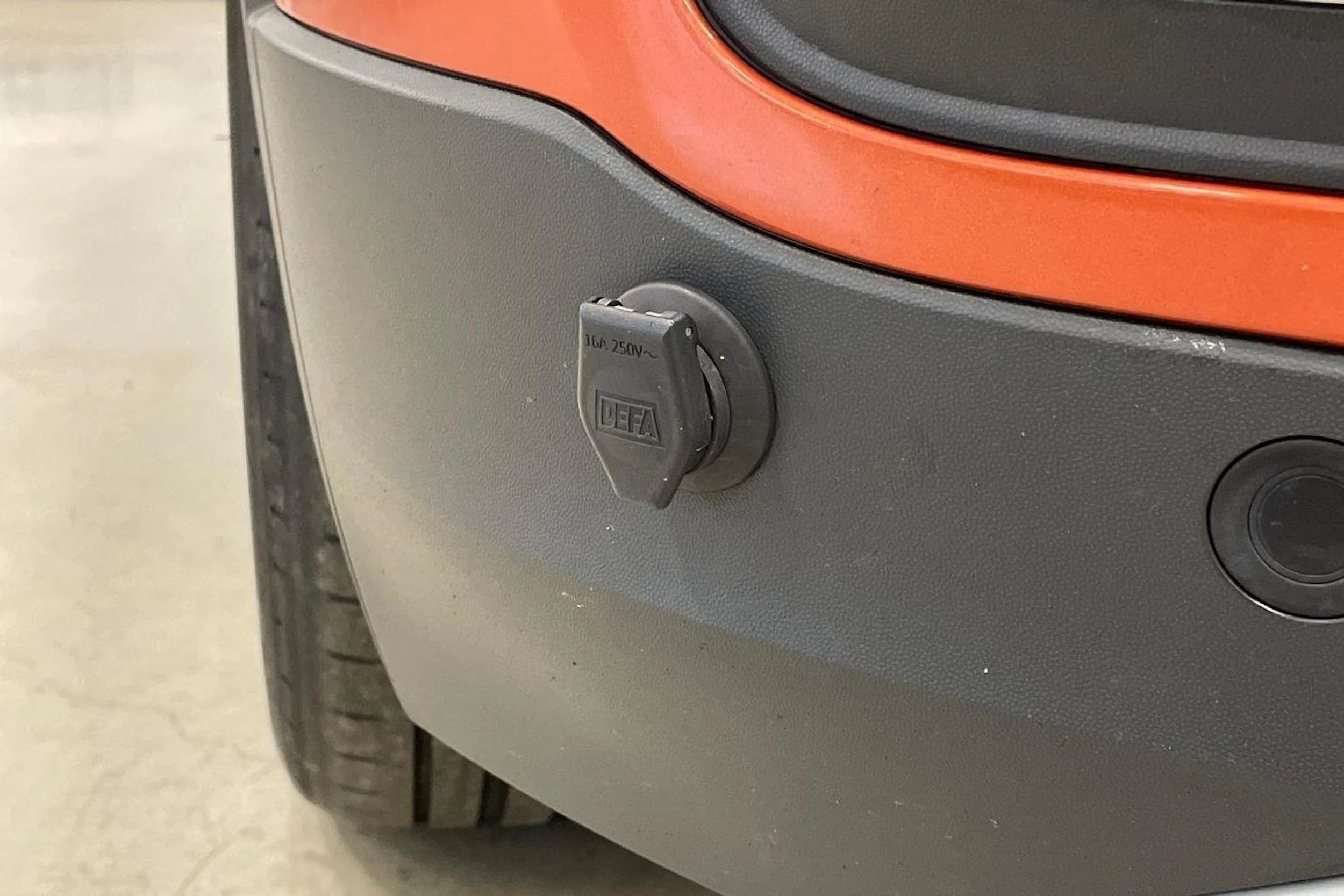 oranssi Volkswagen T-Cross 2021 kuva 30.