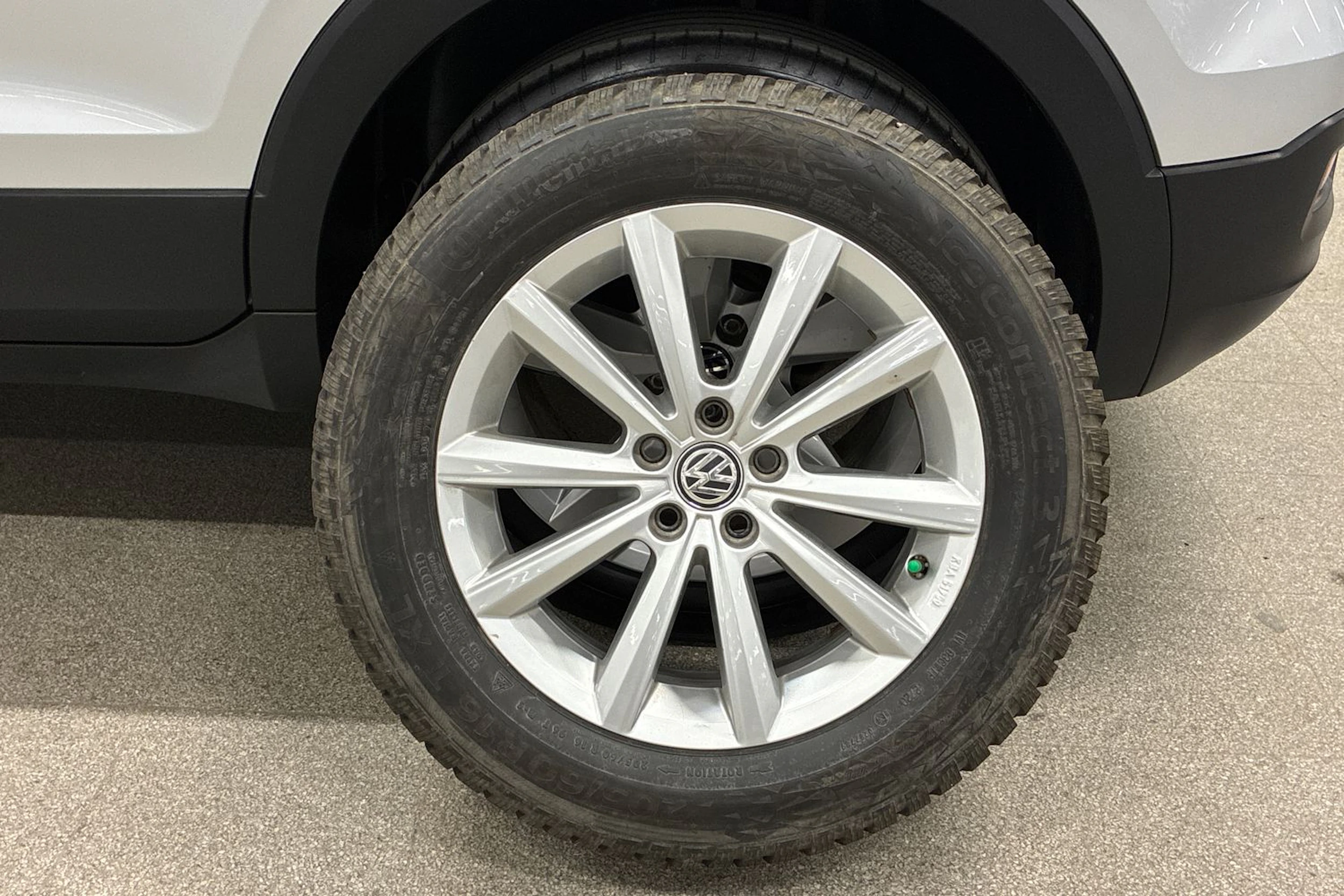 hopea Volkswagen T-Cross 2021 kuva 10.