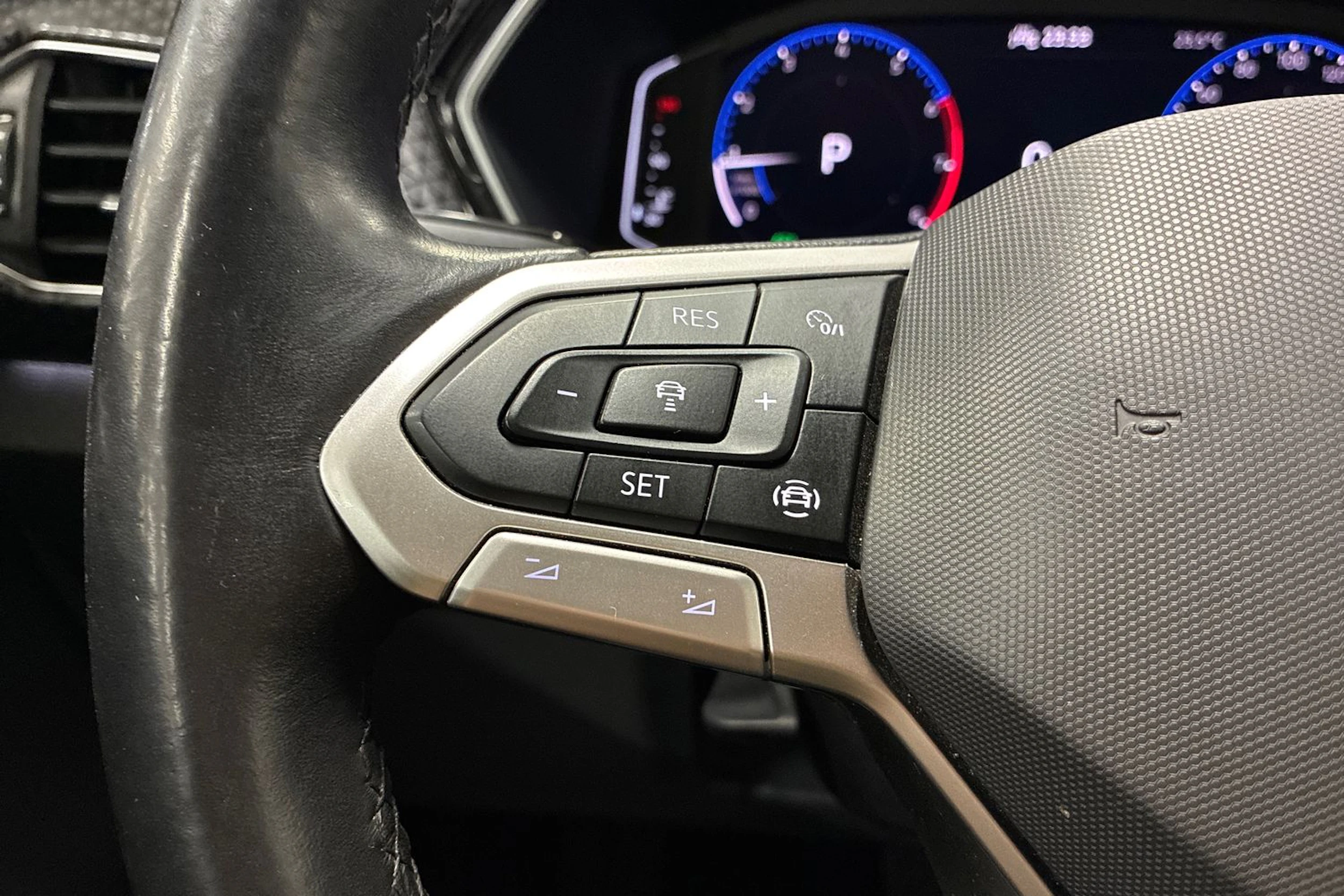 hopea Volkswagen T-Cross 2021 kuva 13.