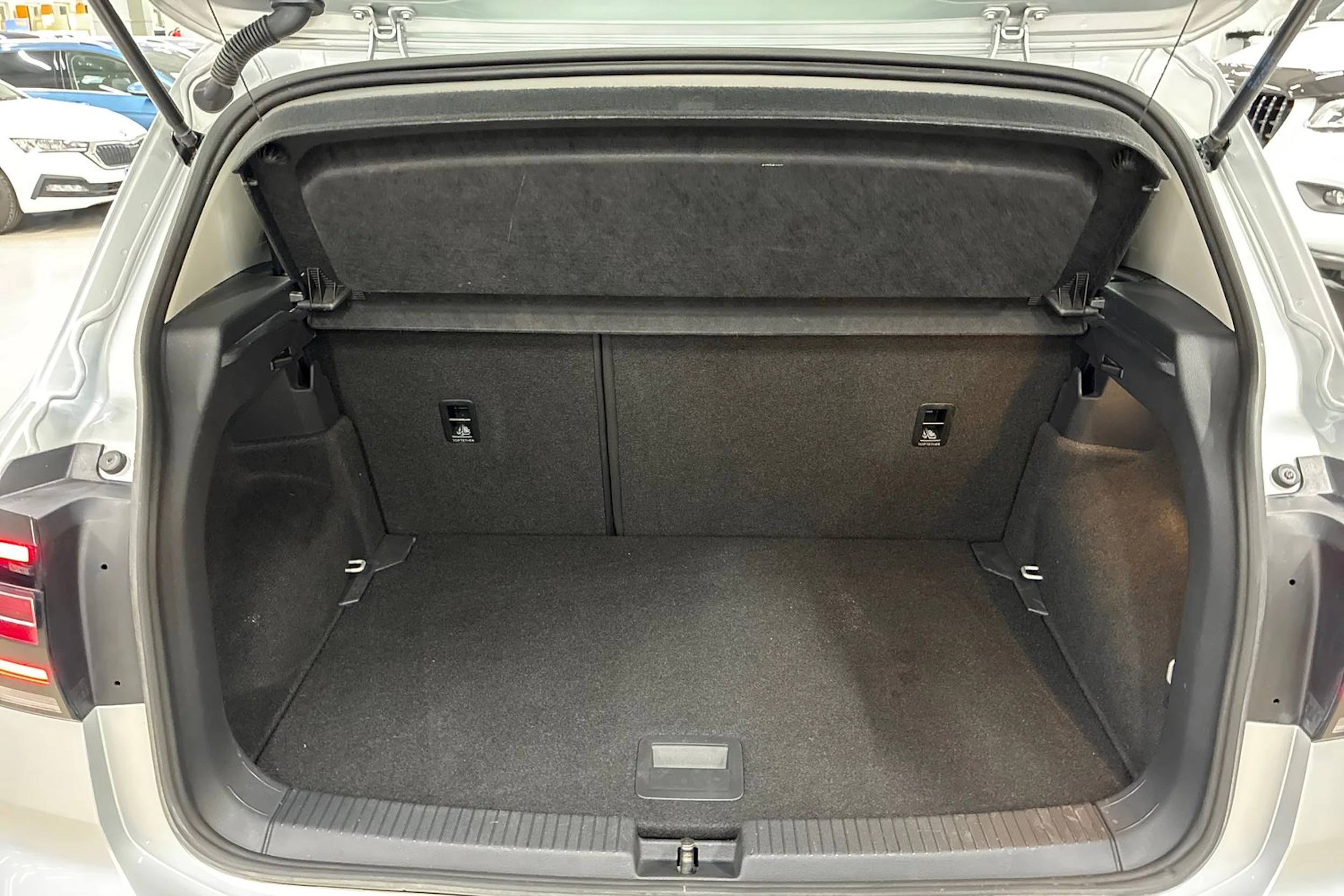hopea Volkswagen T-Cross 2021 kuva 20.