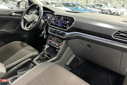 hopea Volkswagen T-Cross 2021 kuva 22.